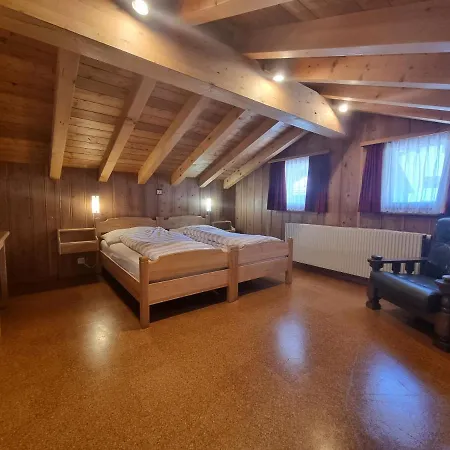 Astoria 3*