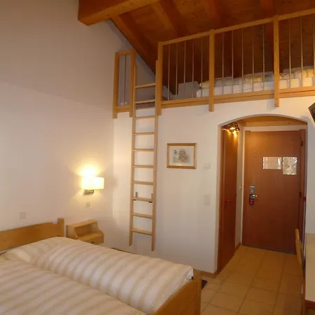 Szálloda Astoria 3*
