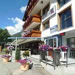 Astoria Hotel