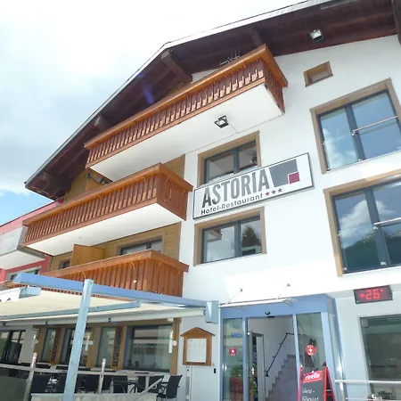 Astoria 3*